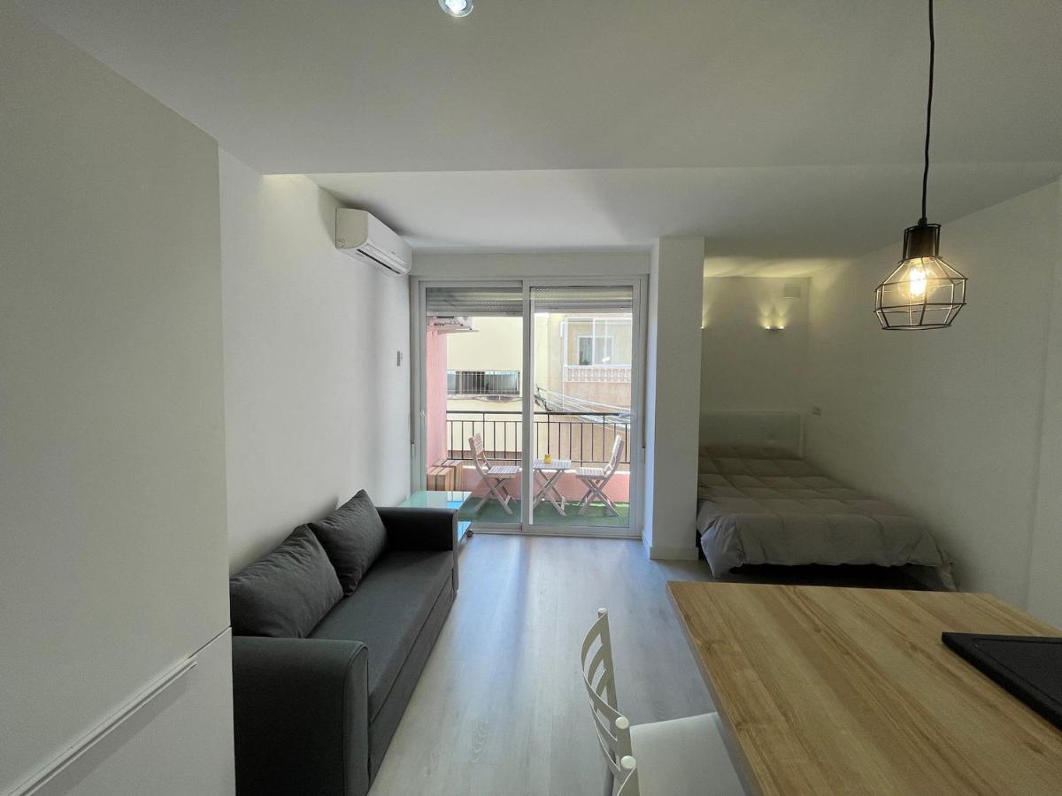 Acogedor Loft En Torrevieja Apartment Exterior photo